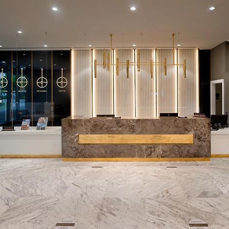 Limak Skopje Luxury Hotel Екстериор снимка Lobby