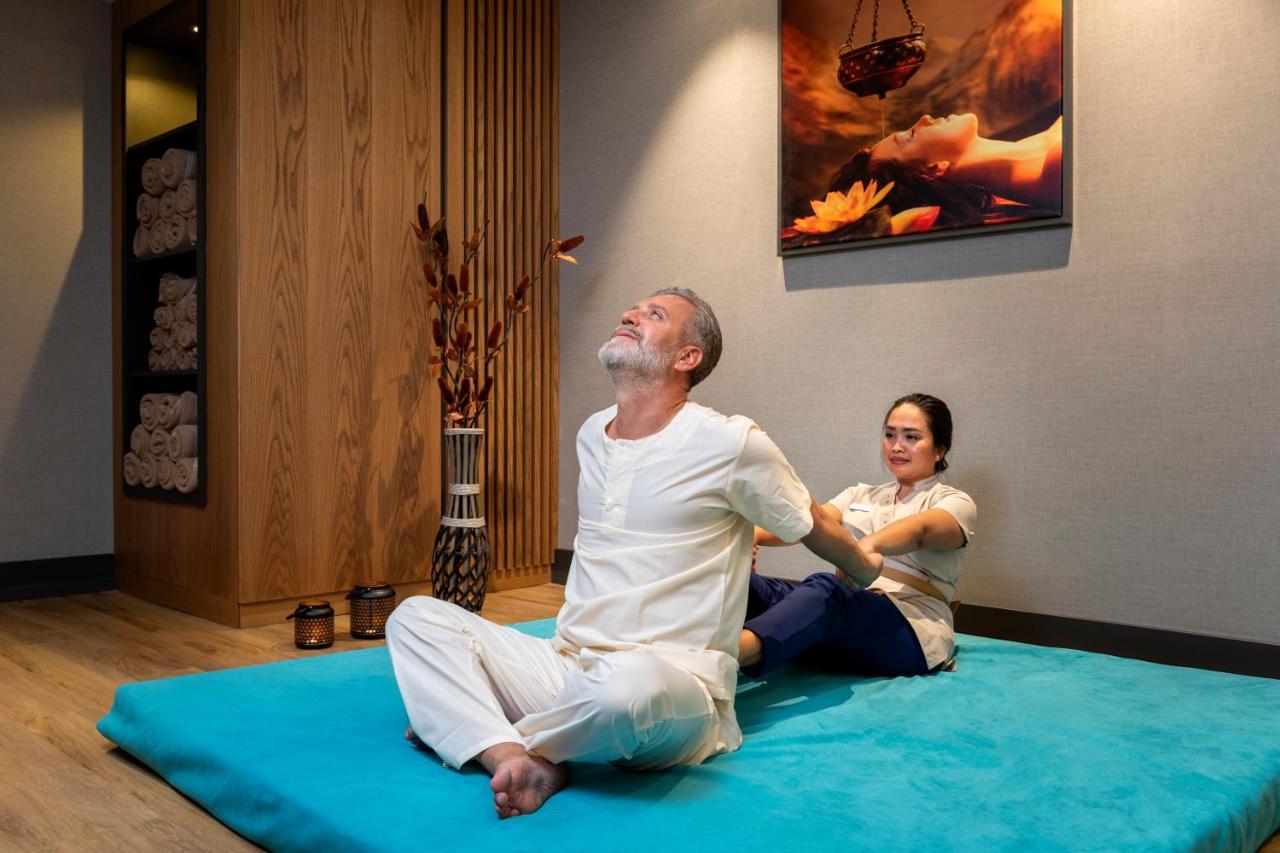 Limak Skopje Luxury Hotel Екстериор снимка Thai massage