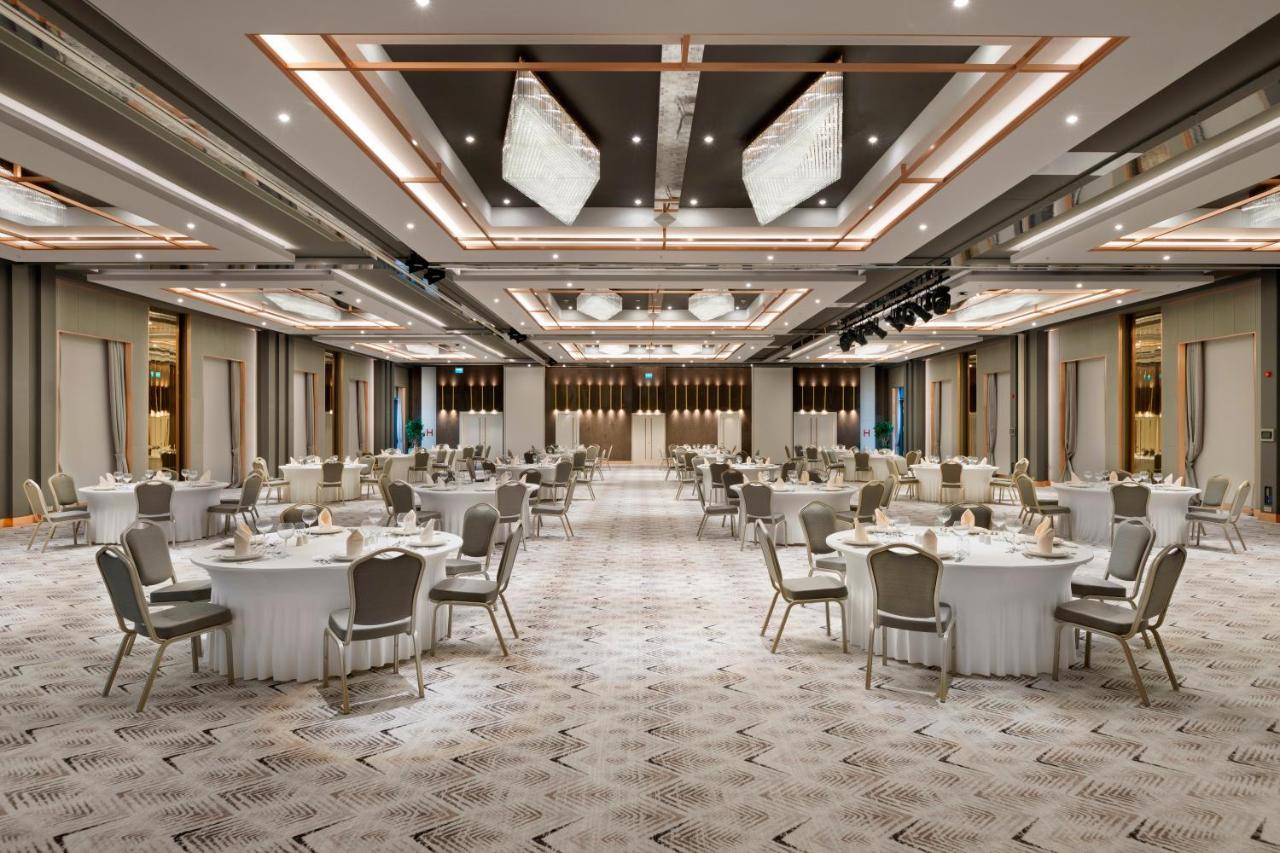 Limak Skopje Luxury Hotel Екстериор снимка The Grand Ballroom